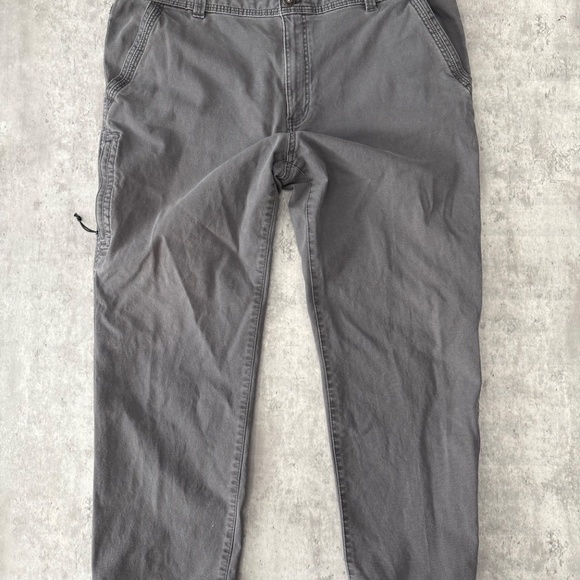 G.H.Bass&Co Gray Soft Stretch Canvas Men’s Pants Size Fit 42x32 Work - Picture 2 of 5